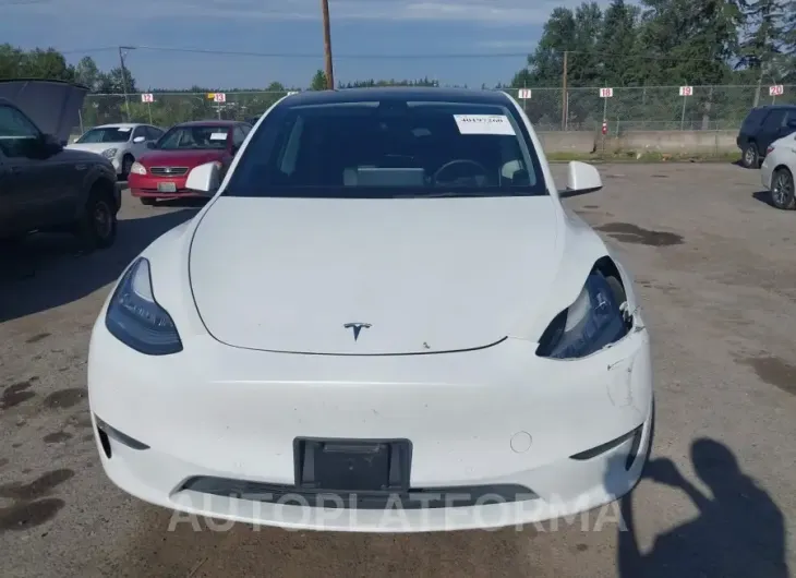 TESLA MODEL Y 2021 vin 5YJYGDED3MF132775 from auto auction Iaai