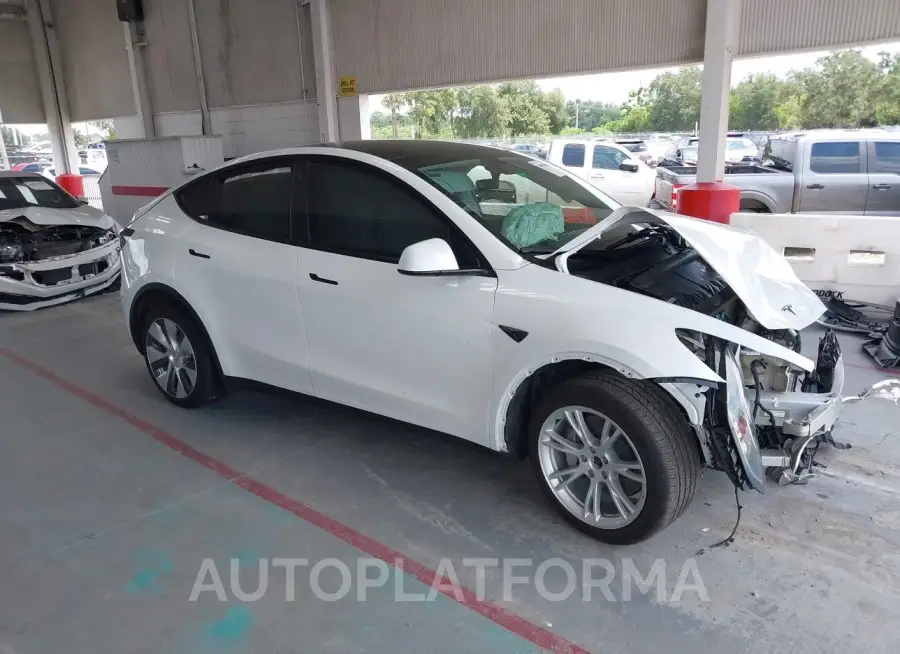 TESLA MODEL Y 2023 vin 7SAYGDEE8PA112941 from auto auction Iaai