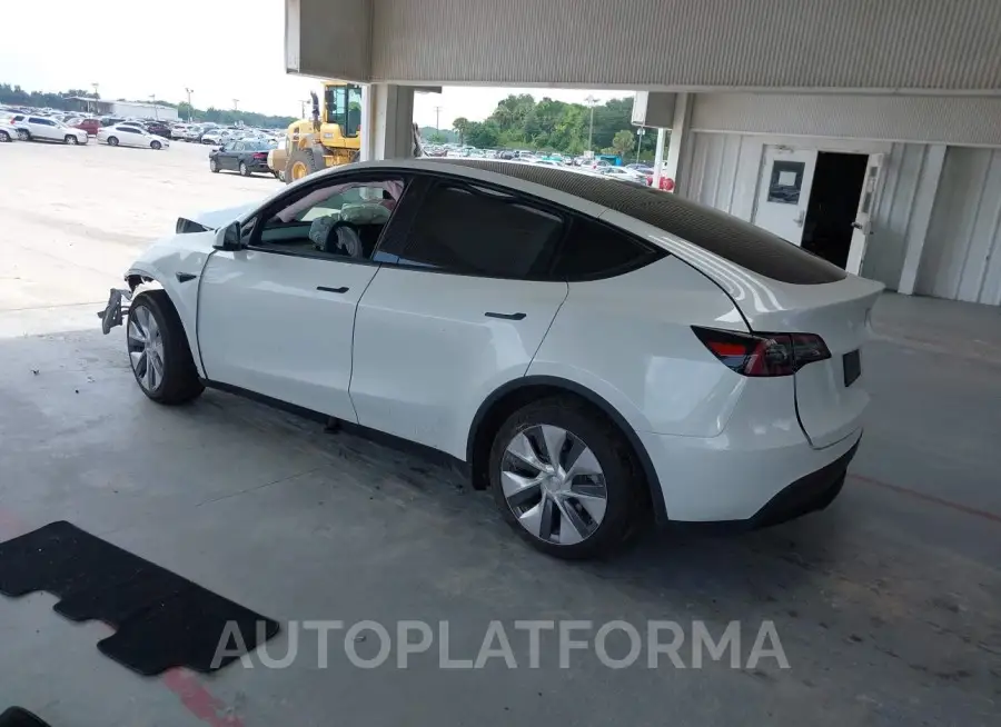 TESLA MODEL Y 2023 vin 7SAYGDEE8PA112941 from auto auction Iaai