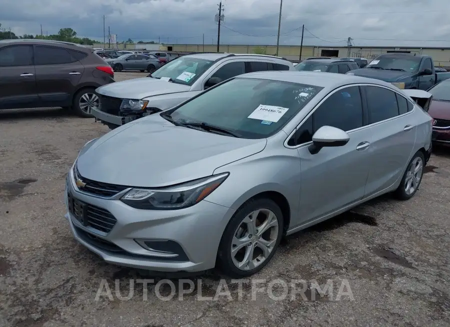 CHEVROLET CRUZE 2017 vin 1G1BF5SM5H7187042 from auto auction Iaai