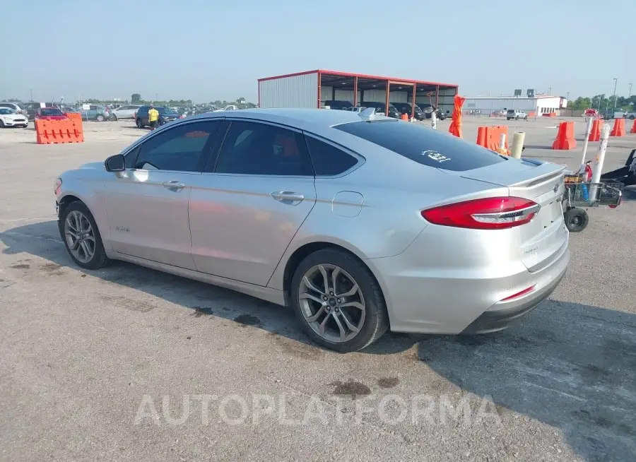 FORD FUSION HYBRID 2019 vin 3FA6P0RU4KR143537 from auto auction Iaai