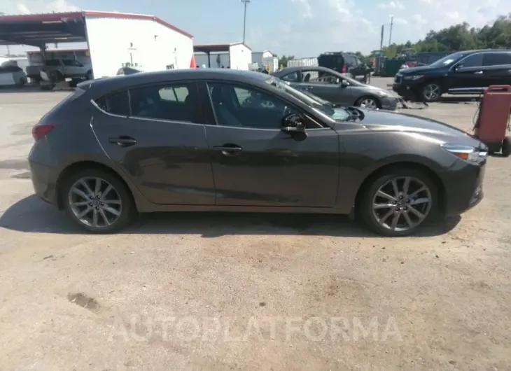 MAZDA MAZDA3 2018 vin 3MZBN1M34JM181264 from auto auction Iaai