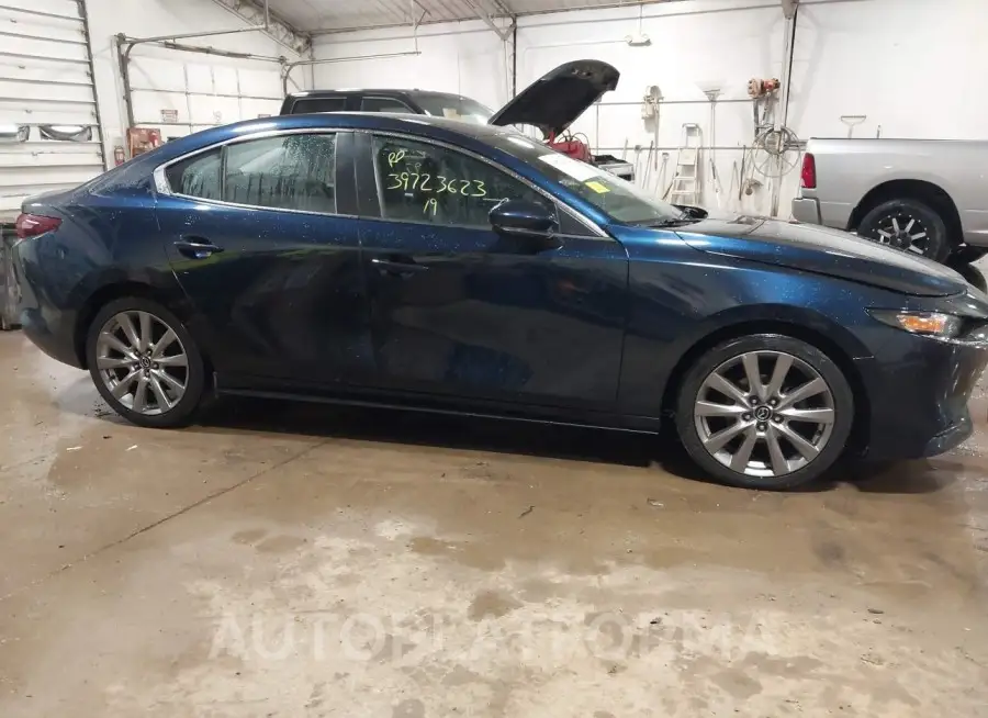 MAZDA MAZDA3 2019 vin JM1BPACL8K1109190 from auto auction Iaai