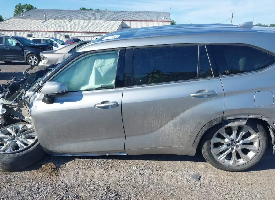 TOYOTA HIGHLANDER 2021 vin 5TDDZRBH9MS559130 from auto auction Iaai