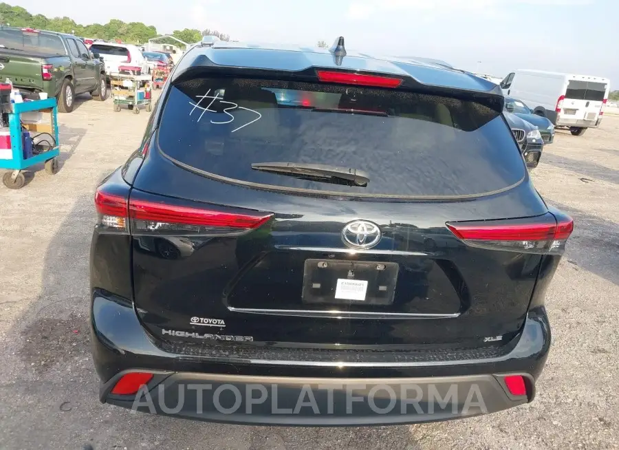 TOYOTA HIGHLANDER 2022 vin 5TDGZRAH4NS134821 from auto auction Iaai