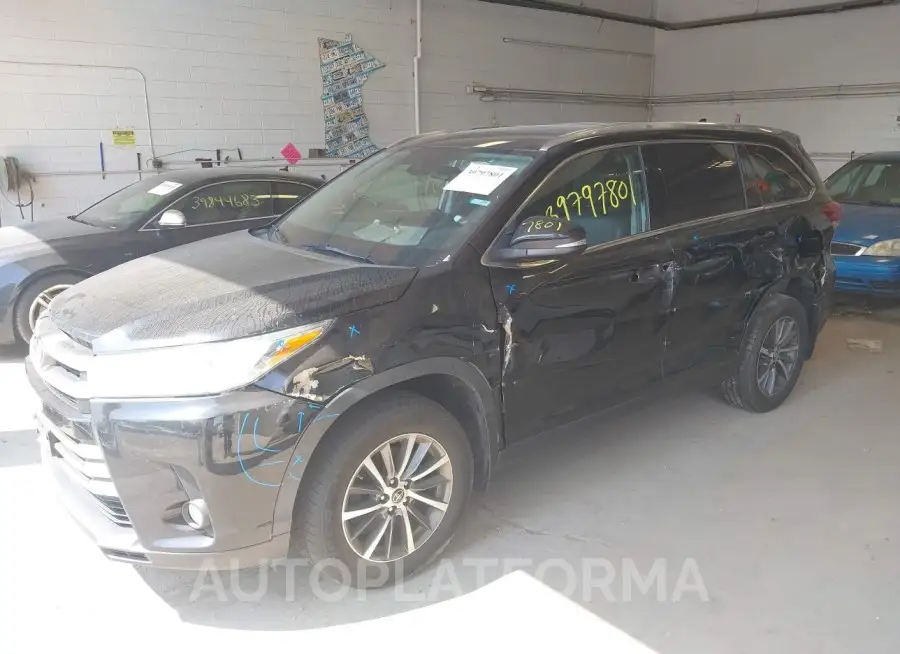 TOYOTA HIGHLANDER 2019 vin 5TDJZRFH0KS596285 from auto auction Iaai