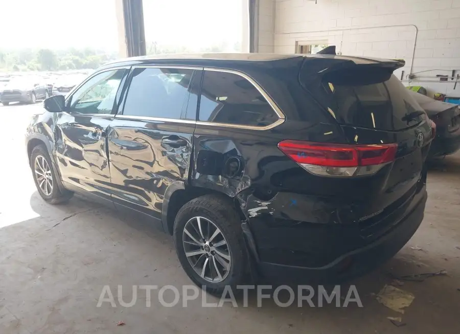 TOYOTA HIGHLANDER 2019 vin 5TDJZRFH0KS596285 from auto auction Iaai