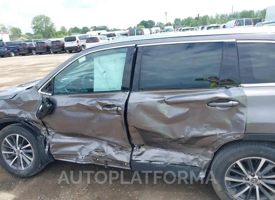 TOYOTA HIGHLANDER 2019 vin 5TDJZRFH2KS927304 from auto auction Iaai