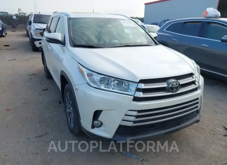 TOYOTA HIGHLANDER 2019 vin 5TDJZRFH3KS594532 from auto auction Iaai