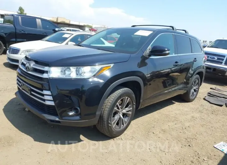 TOYOTA HIGHLANDER 2018 vin 5TDZARFH4JS040067 from auto auction Iaai