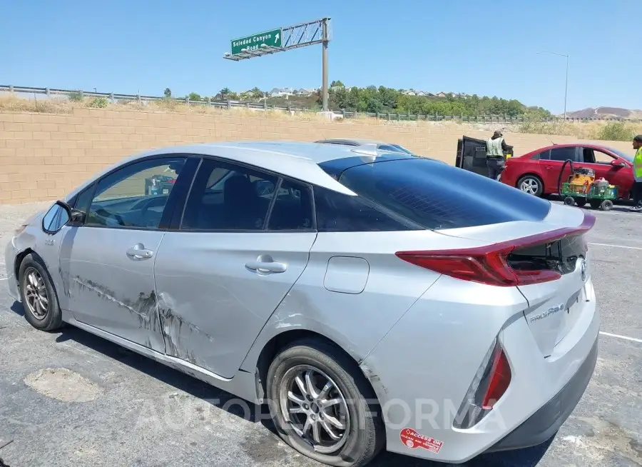 TOYOTA PRIUS PRIME 2017 vin JTDKARFP4H3067497 from auto auction Iaai