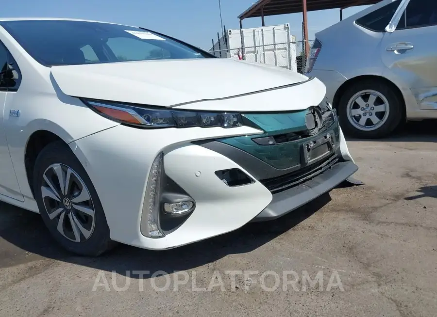 TOYOTA PRIUS PRIME 2019 vin JTDKARFP5K3116942 from auto auction Iaai