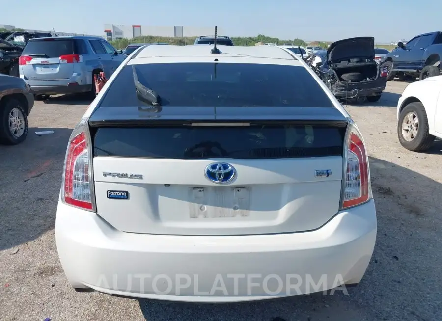 TOYOTA PRIUS 2015 vin JTDKN3DU2F0413555 from auto auction Iaai