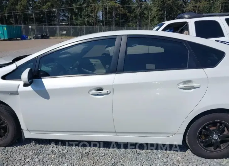 TOYOTA PRIUS 2015 vin JTDKN3DU8F1868064 from auto auction Iaai