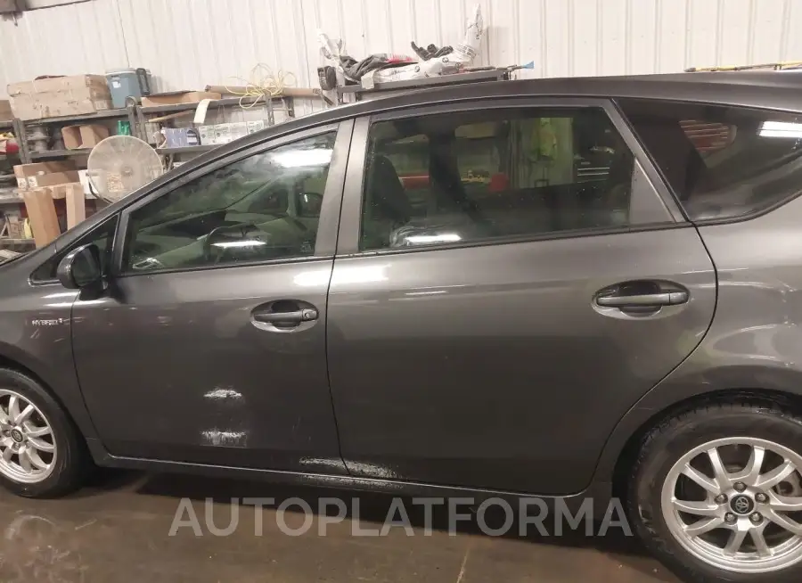 TOYOTA PRIUS V 2017 vin JTDZN3EU3HJ065758 from auto auction Iaai