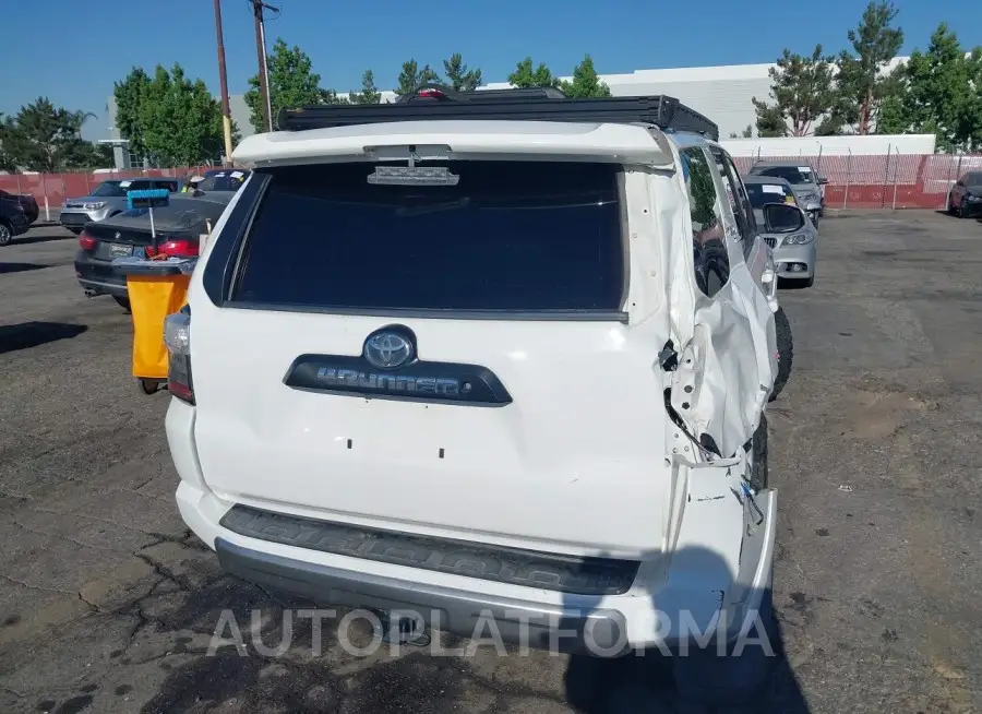 TOYOTA 4RUNNER 2020 vin JTEBU5JR8L5774314 from auto auction Iaai