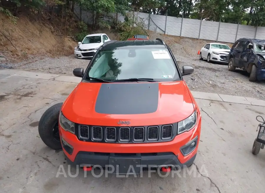 JEEP COMPASS 2018 vin 3C4NJDDB9JT256812 from auto auction Iaai