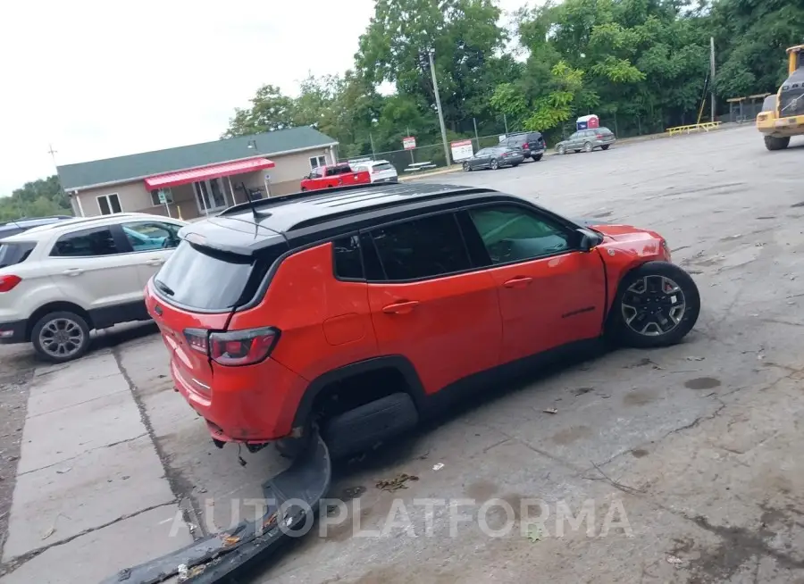 JEEP COMPASS 2018 vin 3C4NJDDB9JT256812 from auto auction Iaai