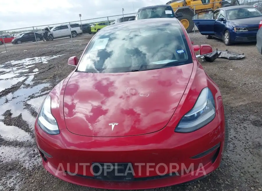 TESLA MODEL 3 2018 vin 5YJ3E1EBXJF099718 from auto auction Iaai