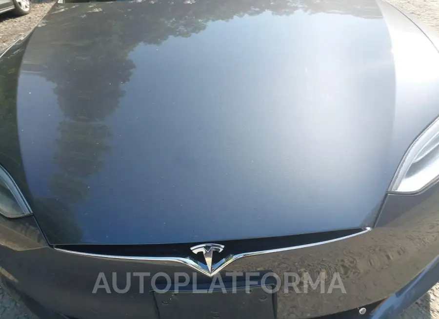 TESLA MODEL S 2017 vin 5YJSA1E28HF189340 from auto auction Iaai