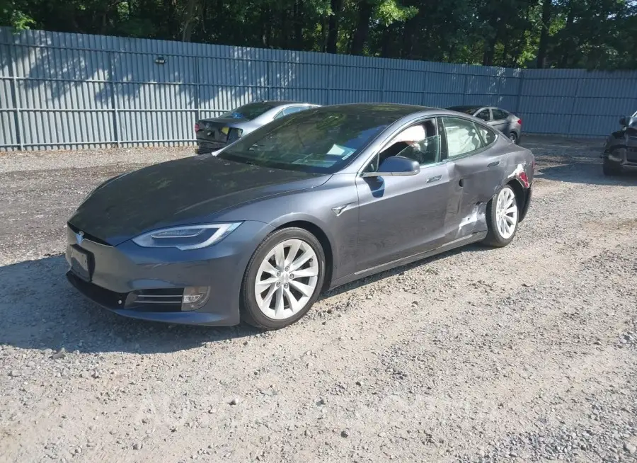 TESLA MODEL S 2017 vin 5YJSA1E28HF189340 from auto auction Iaai