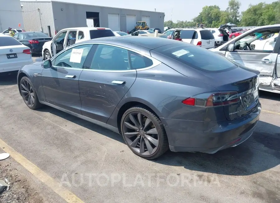 TESLA MODEL S 2015 vin 5YJSA1H27FF084457 from auto auction Iaai