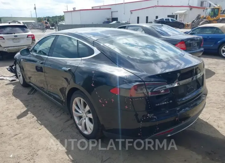 TESLA MODEL S 2015 vin 5YJSA1S24FF095053 from auto auction Iaai