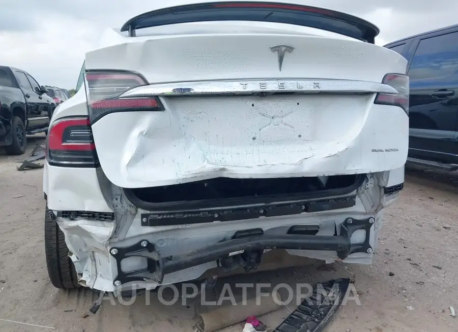 TESLA MODEL X 2020 vin 5YJXCBE24LF302036 from auto auction Iaai