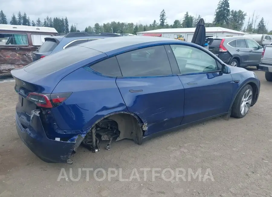 TESLA MODEL Y 2022 vin 7SAYGAEE2NF366644 from auto auction Iaai