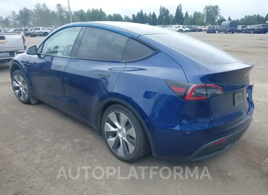 TESLA MODEL Y 2022 vin 7SAYGAEE2NF366644 from auto auction Iaai