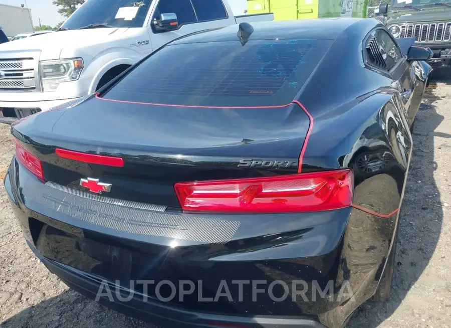 CHEVROLET CAMARO 2018 vin 1G1FB1RS7J0148767 from auto auction Iaai