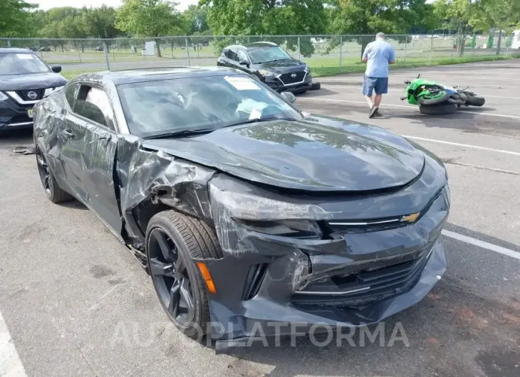 CHEVROLET CAMARO 2018 vin 1G1FB1RX9J0190188 from auto auction Iaai