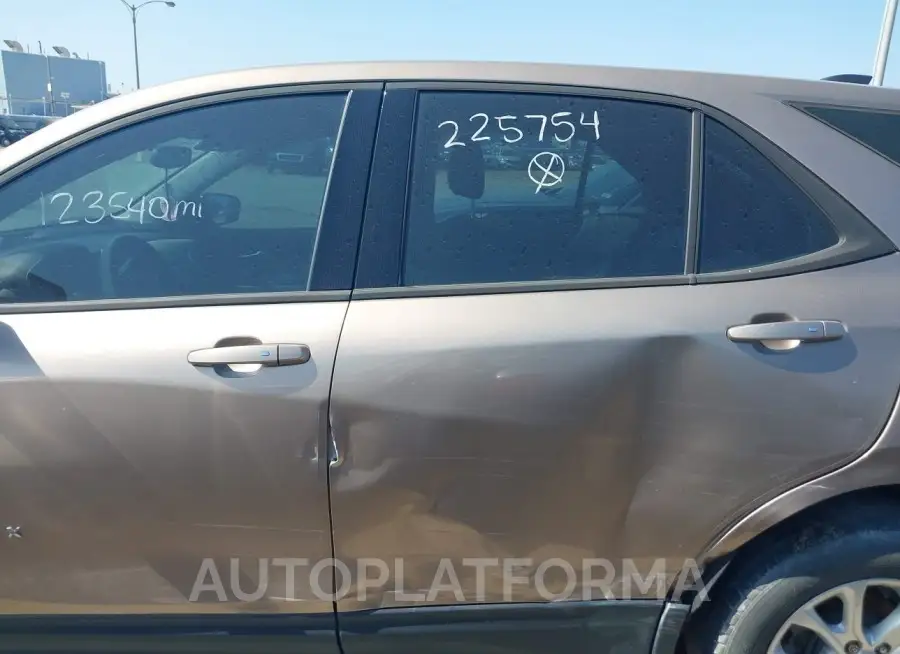 CHEVROLET EQUINOX 2018 vin 2GNAXHEV8J6225754 from auto auction Iaai