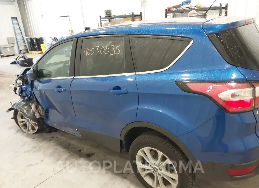 FORD ESCAPE 2017 vin 1FMCU9GD1HUC26241 from auto auction Iaai