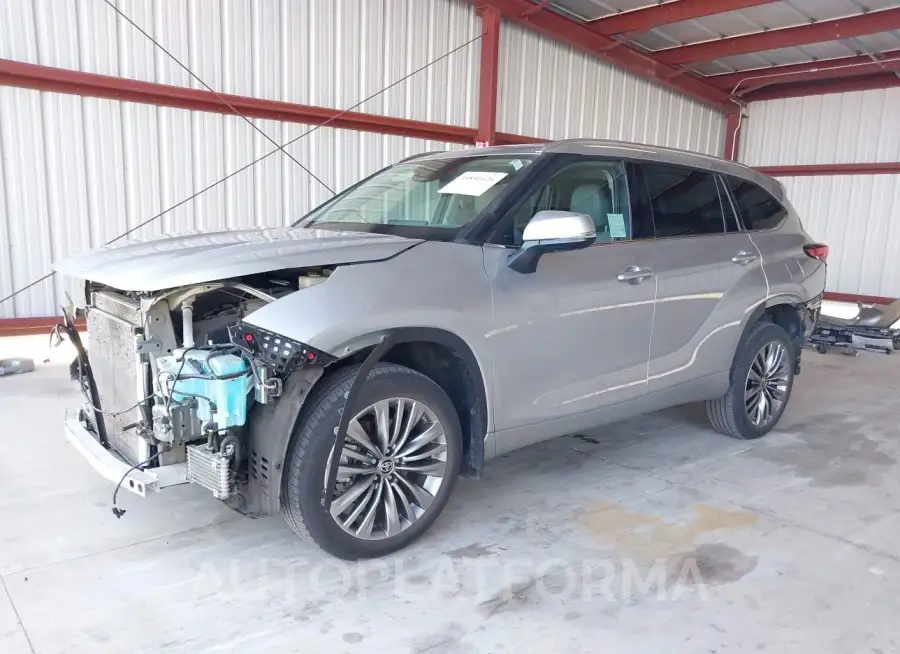 TOYOTA HIGHLANDER 2021 vin 5TDFZRBHXMS128126 from auto auction Iaai