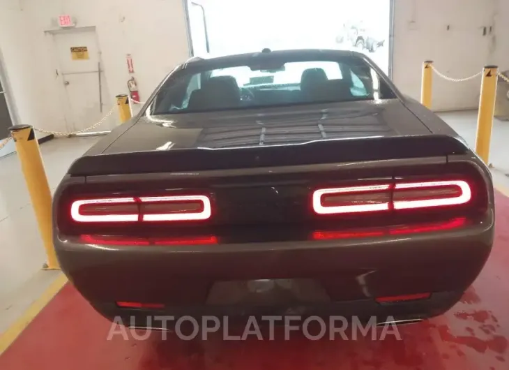 DODGE CHALLENGER 2022 vin 2C3CDZJG2NH263194 from auto auction Iaai