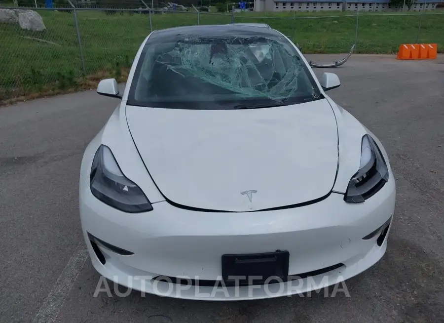 TESLA MODEL 3 2021 vin 5YJ3E1EAXMF976865 from auto auction Iaai