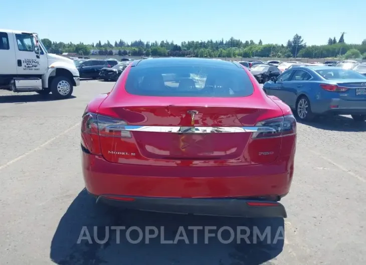 TESLA MODEL S 2015 vin 5YJSA1H2XFFP71450 from auto auction Iaai