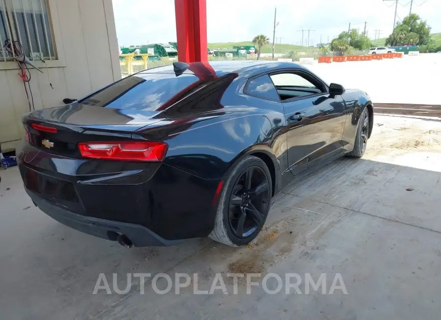 CHEVROLET CAMARO 2017 vin 1G1FD1RXXH0130327 from auto auction Iaai