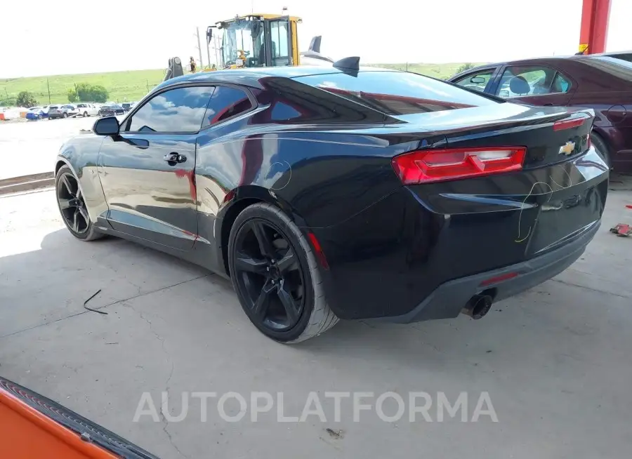 CHEVROLET CAMARO 2017 vin 1G1FD1RXXH0130327 from auto auction Iaai