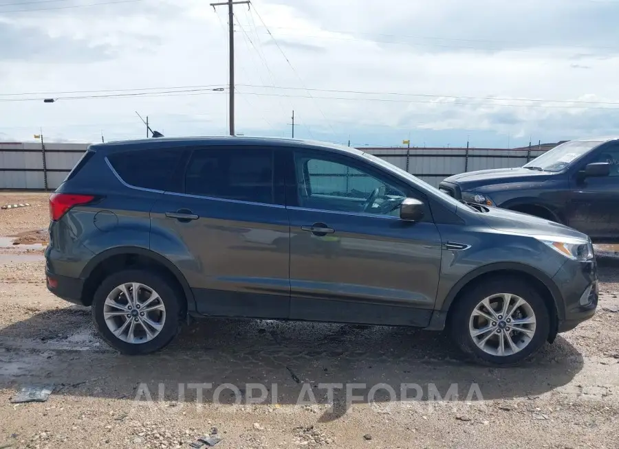 FORD ESCAPE 2019 vin 1FMCU0GD7KUA04676 from auto auction Iaai