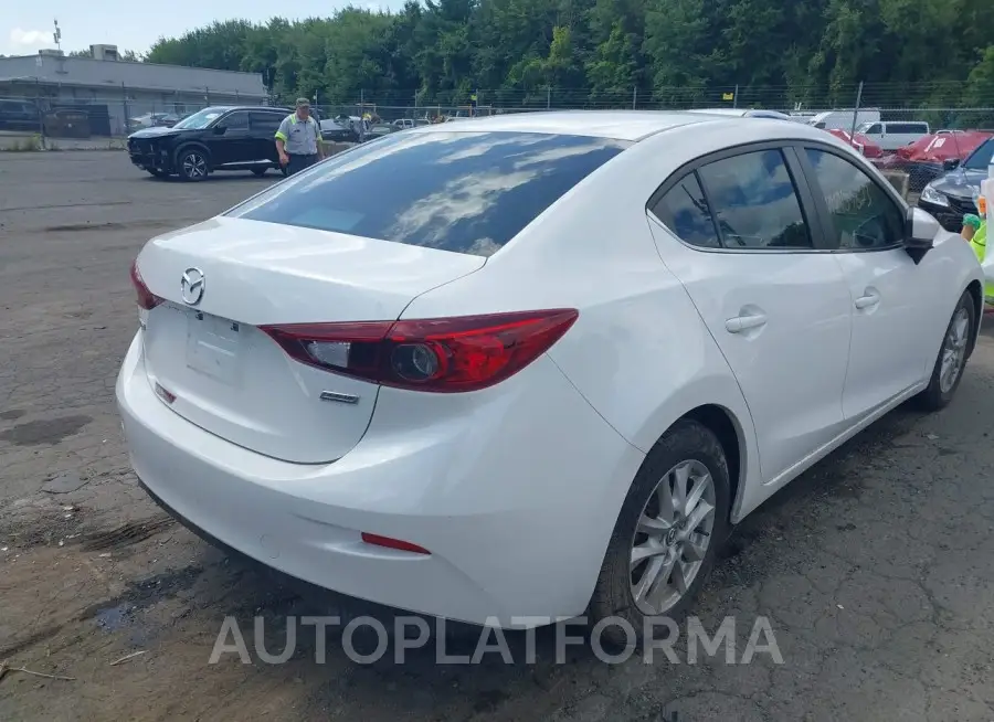 MAZDA MAZDA3 2018 vin 3MZBN1U7XJM217686 from auto auction Iaai