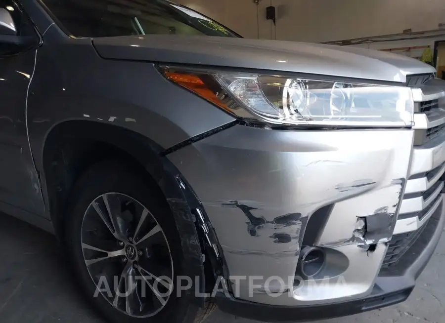 TOYOTA HIGHLANDER 2018 vin 5TDBZRFH5JS912721 from auto auction Iaai