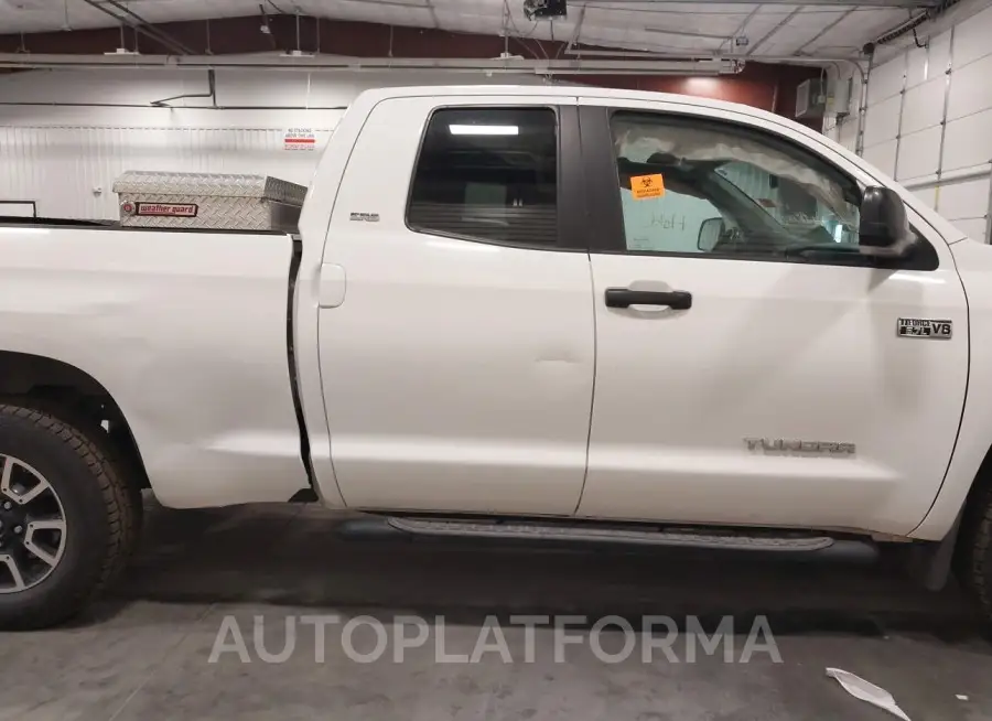 TOYOTA TUNDRA 2016 vin 5TFUW5F10GX537806 from auto auction Iaai