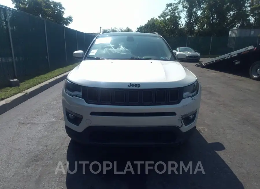 JEEP COMPASS 2019 vin 3C4NJDCB5KT733934 from auto auction Iaai