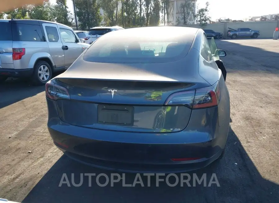 TESLA MODEL 3 2019 vin 5YJ3E1EA8KF435715 from auto auction Iaai