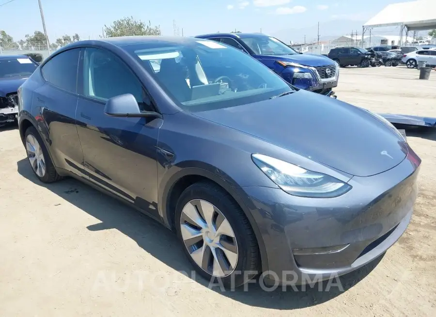 TESLA MODEL Y 2023 vin 7SAYGDEE8PA079956 from auto auction Iaai