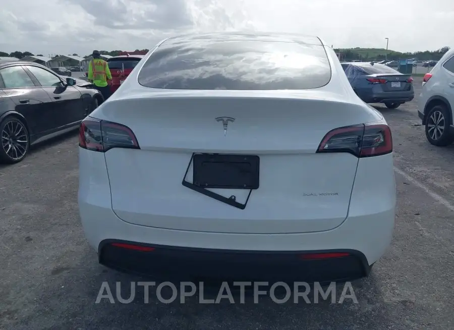 TESLA MODEL Y 2023 vin 7SAYGDEE9PF761733 from auto auction Iaai