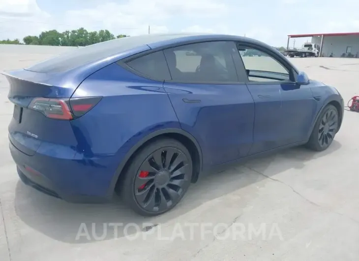 TESLA MODEL Y 2022 vin 7SAYGDEF7NF455779 from auto auction Iaai