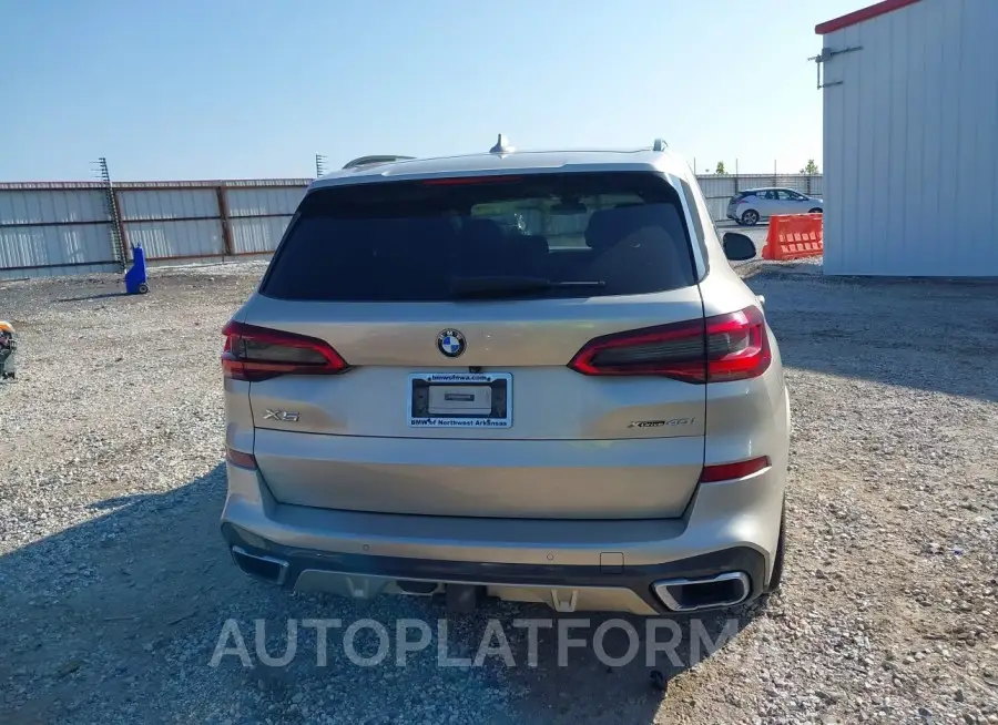 BMW X5 2019 vin 5UXCR6C5XKLL14722 from auto auction Iaai